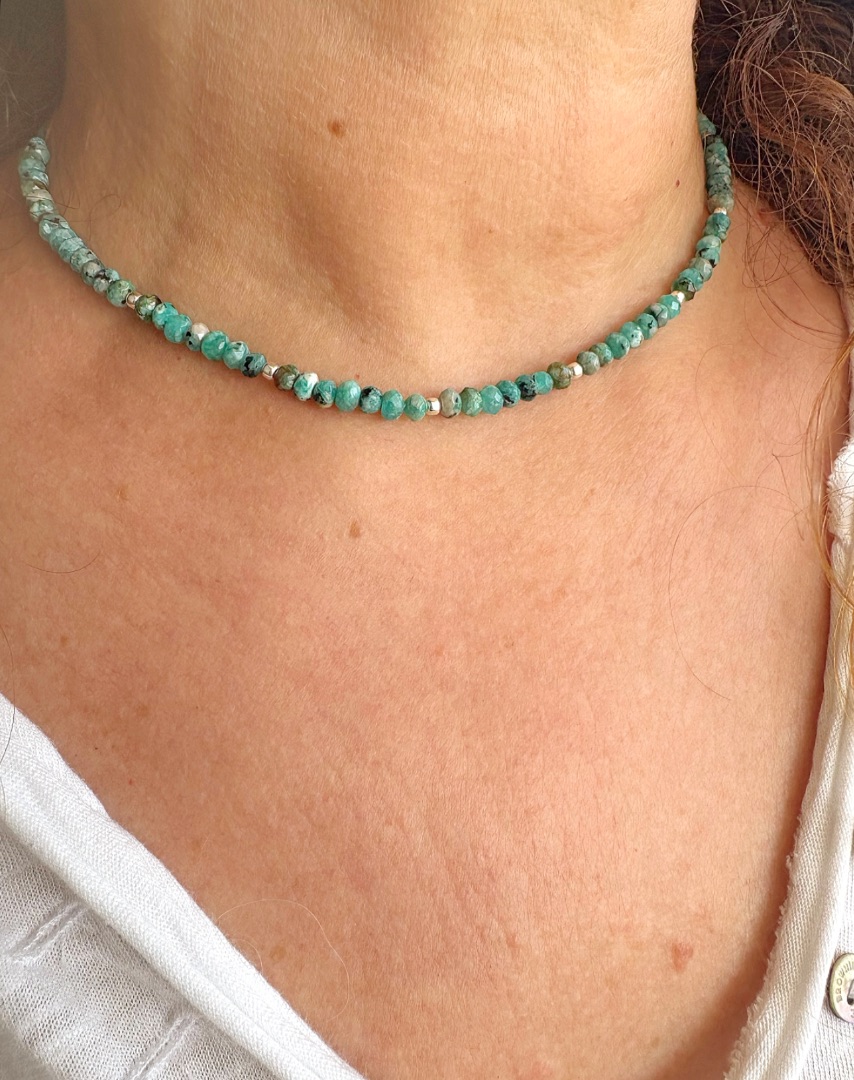 Collar piedra natural jade verde-agua