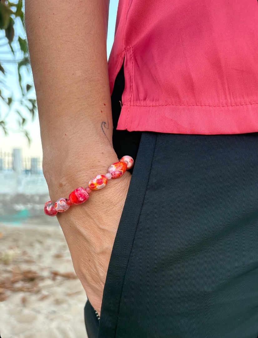 Pulsera el&aacute;stica de &aacute;gatas
