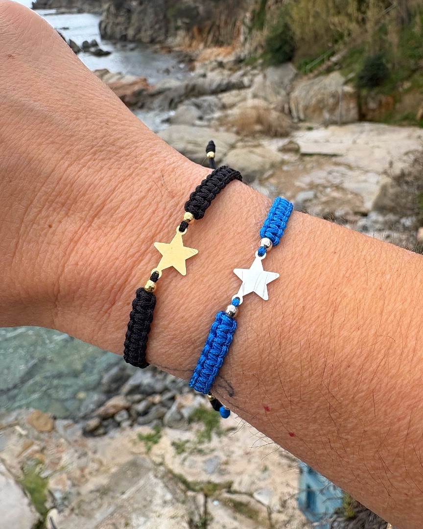 Pulsera estrella con macramé