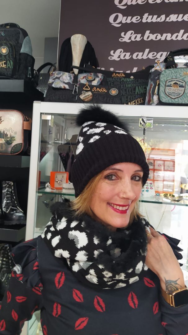 Gorro y cuello