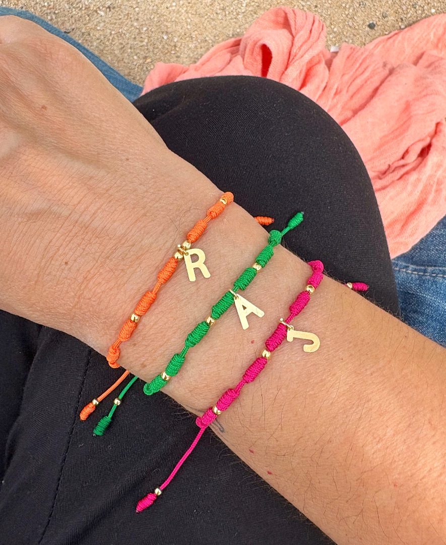Pulsera nuditos inicial