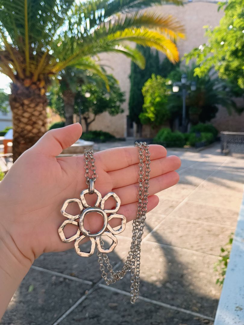 Collar flor plata!