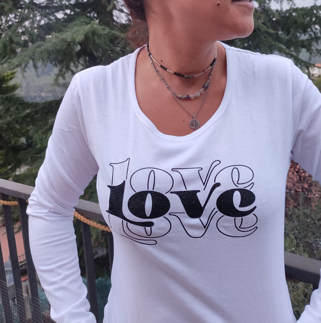 MUCHO LOVE