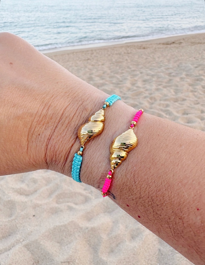 Pulsera concha dorada acero
