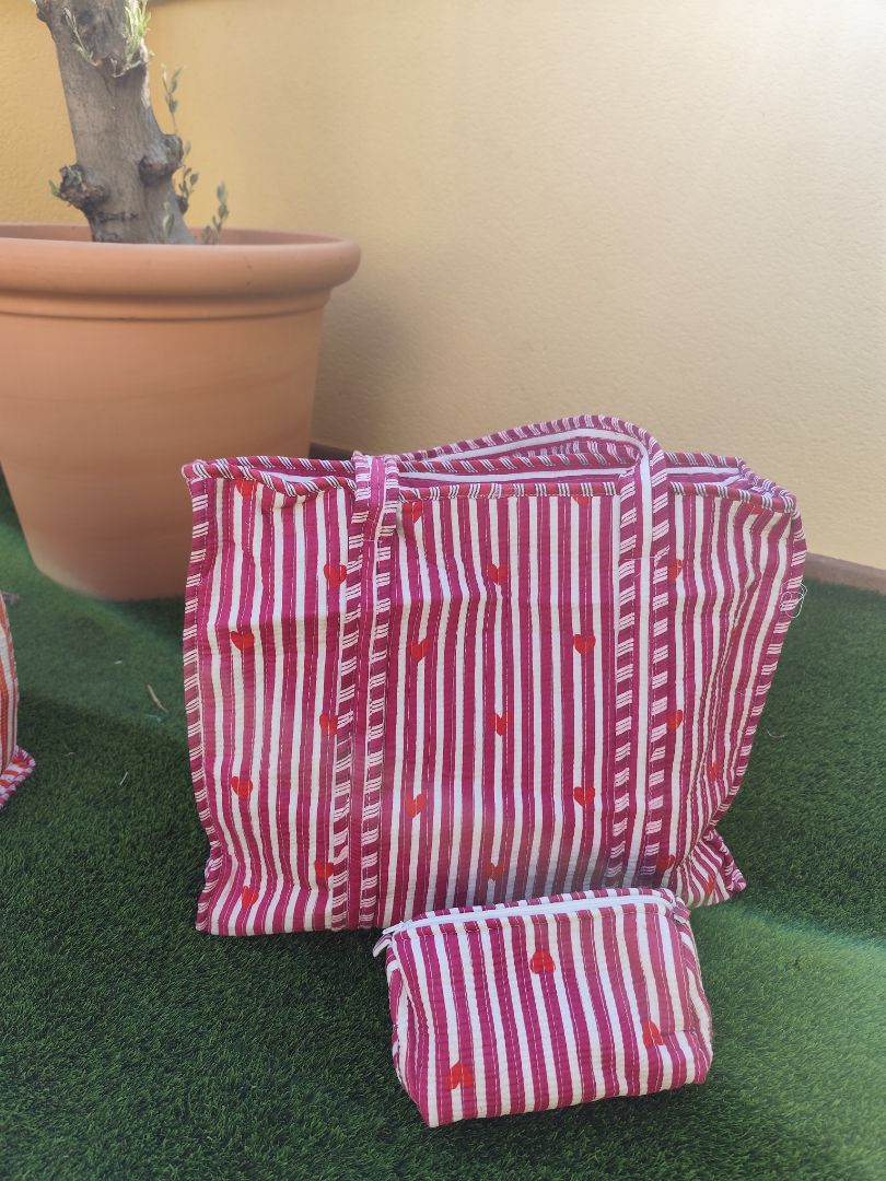 Bolsa tote bag con cremallera corazones